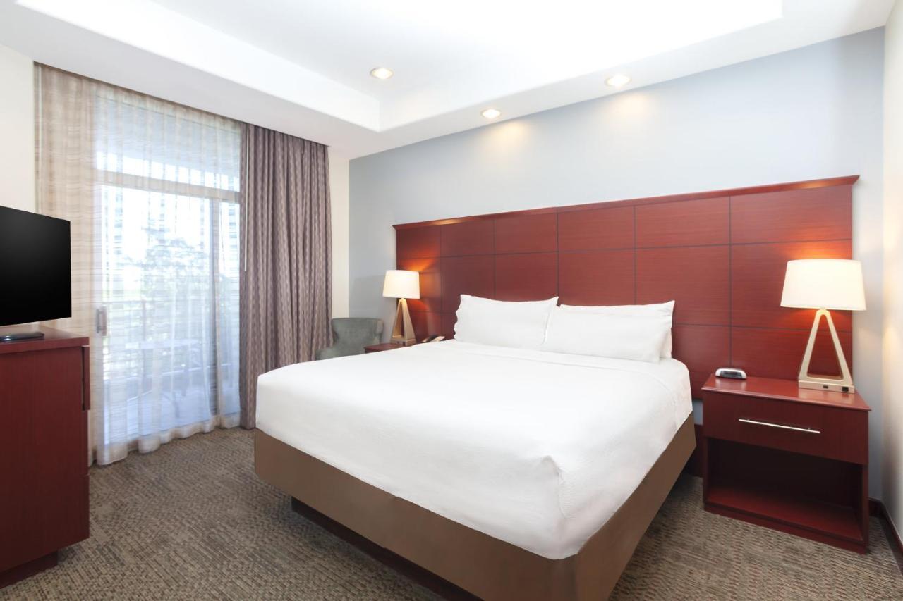 Staybridge Suites Las Vegas - Stadium District Exterior foto